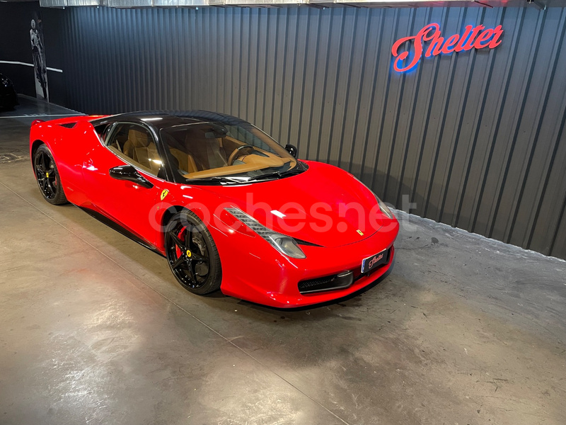 FERRARI 458 Italia