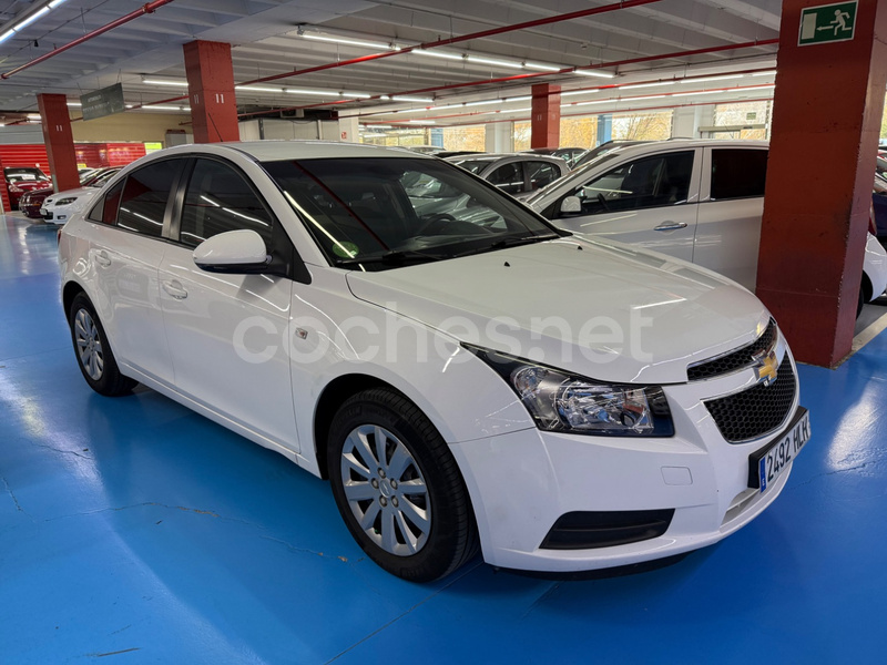 CHEVROLET Cruze 1.6 LS Clima