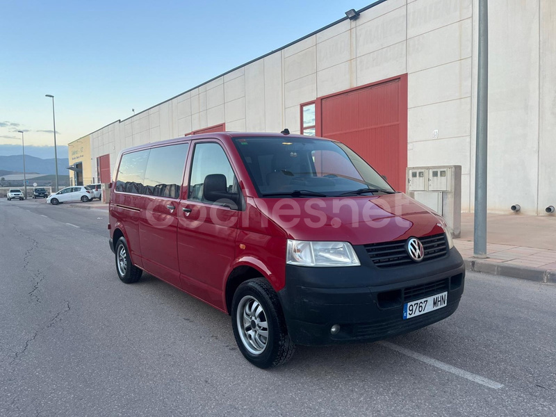 VOLKSWAGEN Transporter Caja Plat. DCab Largo 2.5 TDI 2.8T