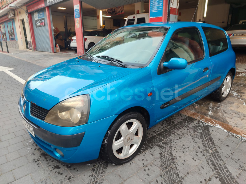 RENAULT Clio Extreme 1.5dCi 80