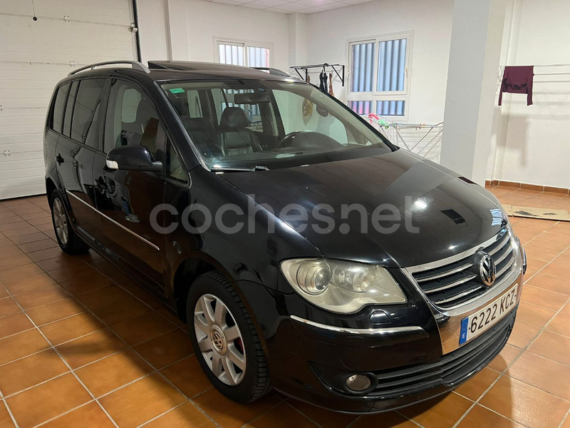 VOLKSWAGEN Touran 2.0 TDI 170 DSG Highline