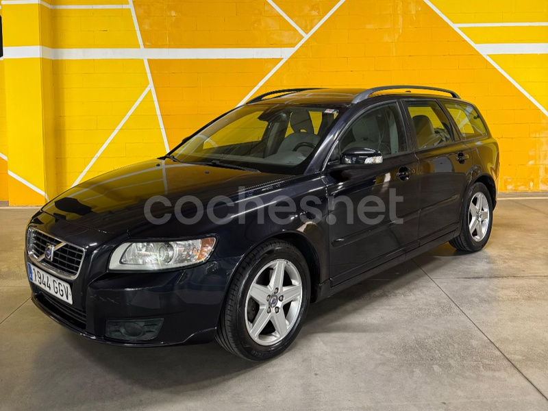 VOLVO V50 2.4 Automatic Momentum