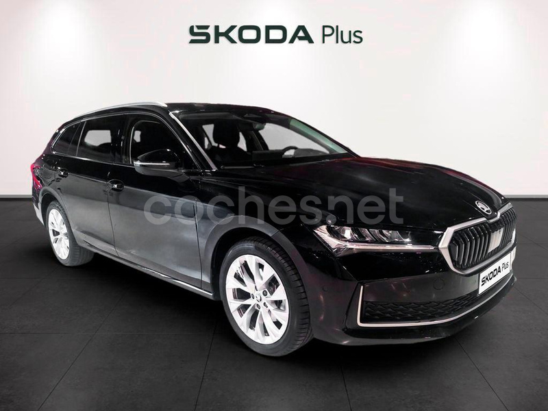 SKODA Superb Combi 1.5 TSI mHEV DSG Selection