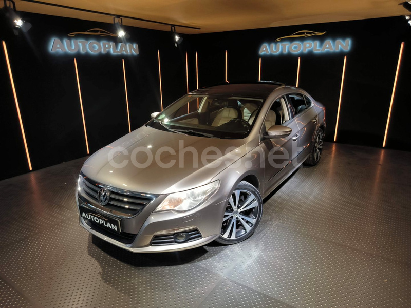 VOLKSWAGEN Passat CC 2.0 TDI DPF DSG