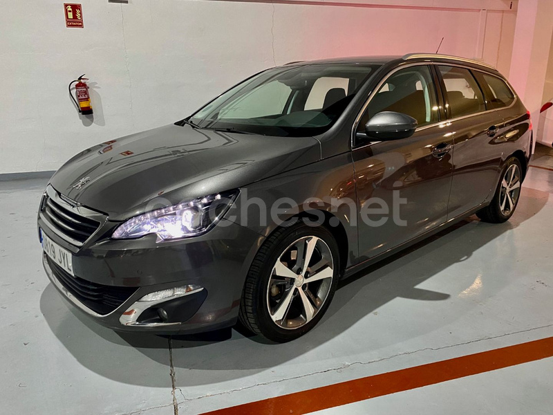 PEUGEOT 308 SW Allure 1.6 BlueHDI