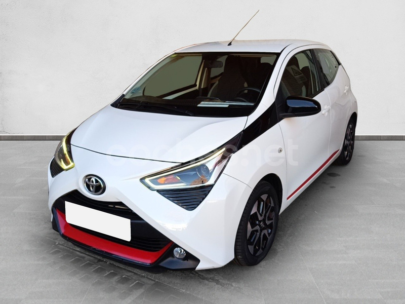 TOYOTA Aygo 1.0 70 xplay