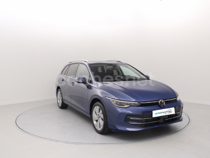 VOLKSWAGEN Golf Style 1.5 eTSI DSG Variant