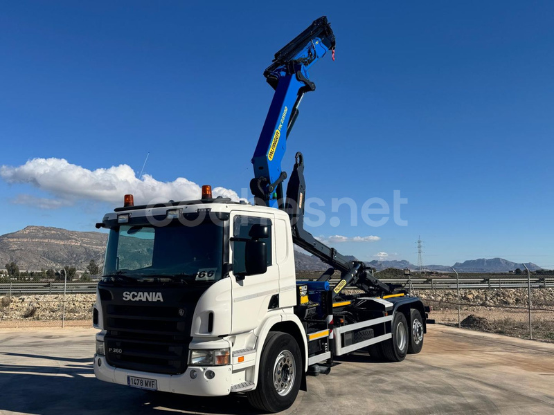 SCANIA P 360 6X2