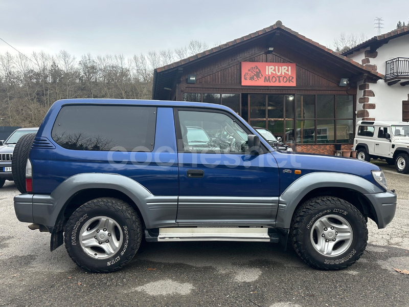 TOYOTA Land Cruiser 90 3.0 D4D VX