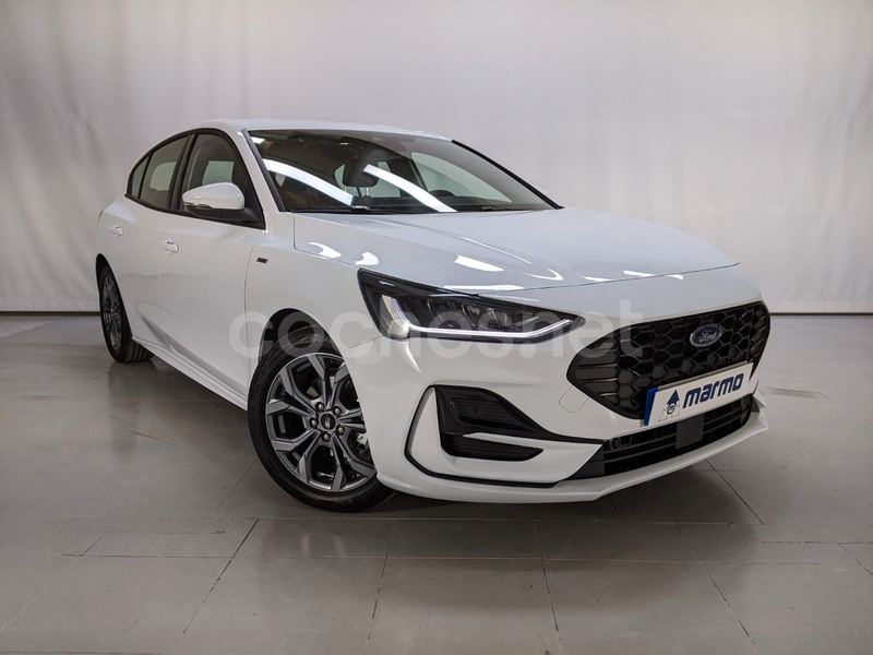 FORD Focus 1.0 Ecoboost MHEV STLine