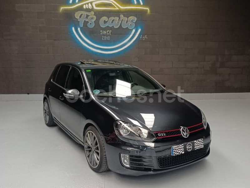 VOLKSWAGEN Golf 2.0 TSI DSG 6 vel GTI