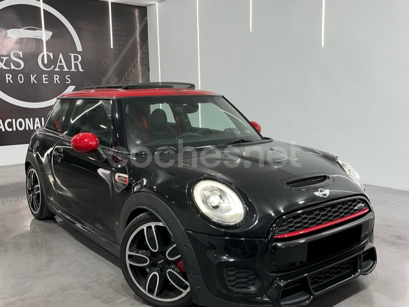 MINI MINI JOHN COOPER WORKS