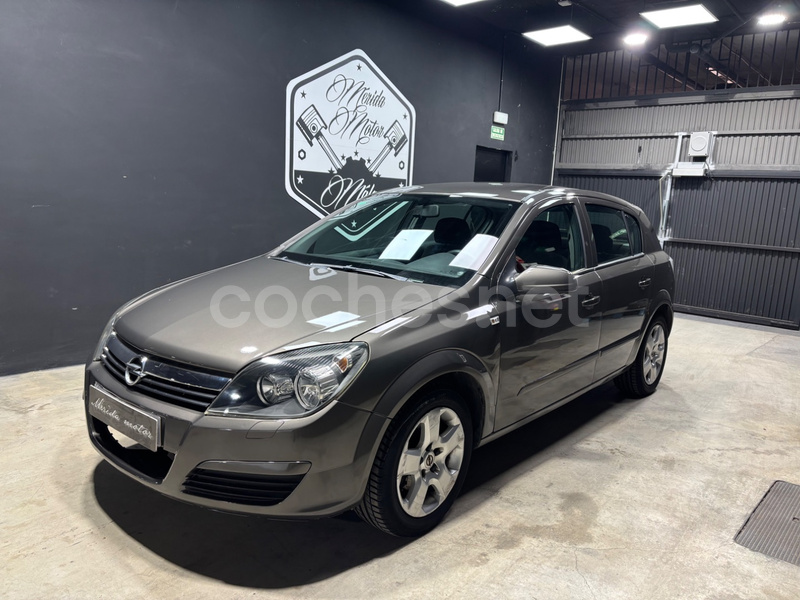 OPEL Astra 1.6 16v Enjoy