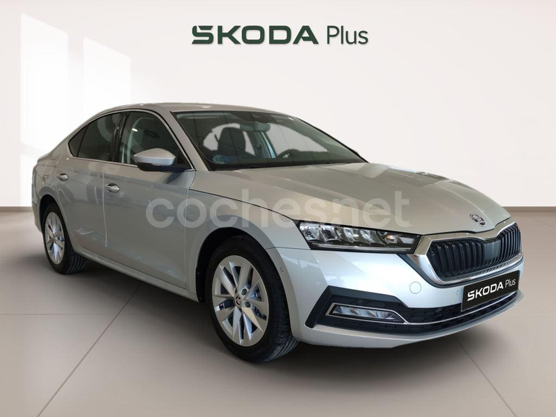 SKODA Octavia 1.5 TSI mHEV 110kW150CV DSG Selection