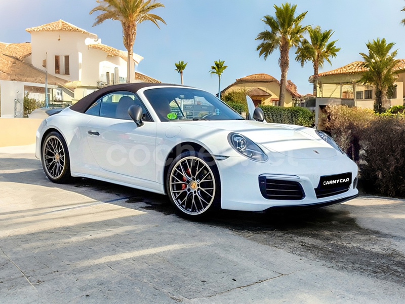 PORSCHE 911 Carrera 4S Cabriolet