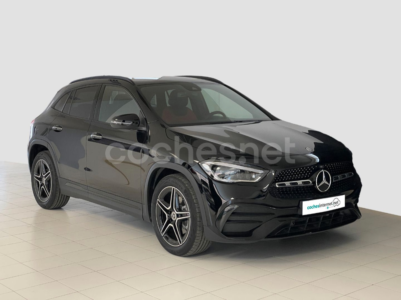 MERCEDES-BENZ GLA GLA 200 D