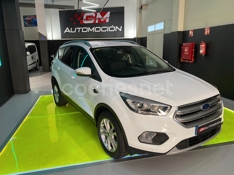 FORD Kuga 1.5 TDCi 4x2 ASS STLine