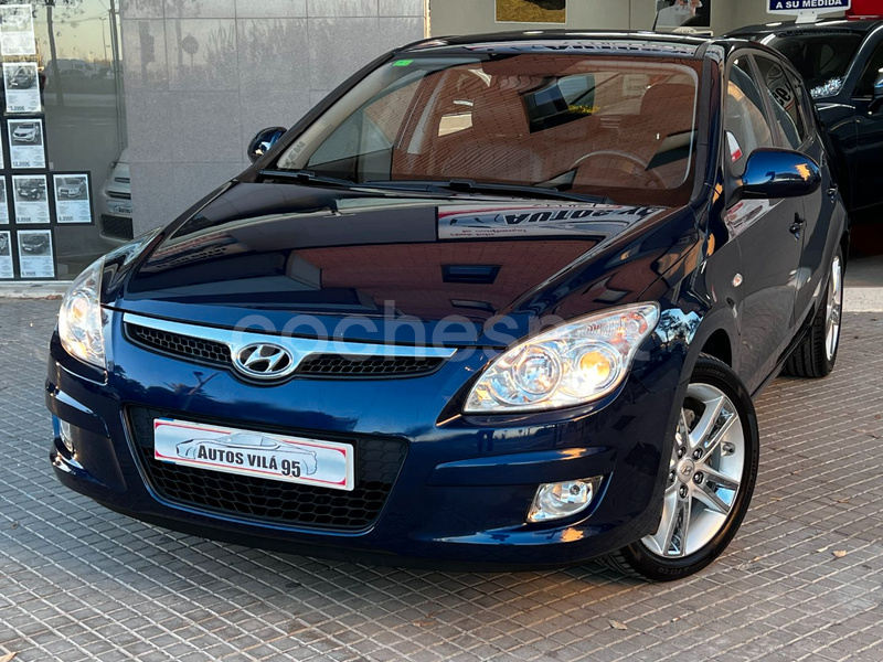 HYUNDAI i30 2.0 CVVT Premium