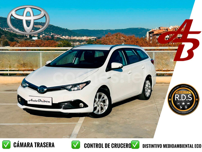 TOYOTA Auris 1.8 140H Advance Touring Sports