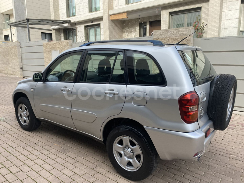 TOYOTA Rav4 1.8 VVTi Luna 4X2