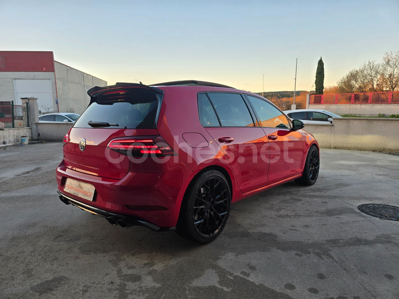 VOLKSWAGEN Golf R 2.0 TSI 4Motion DSG