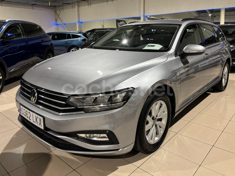 VOLKSWAGEN Passat Variant 2.0 TDI DSG