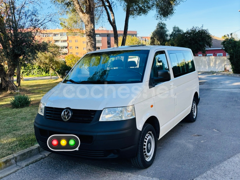 VOLKSWAGEN Transporter KOMBI 1.9TDI LARGA 2.8T