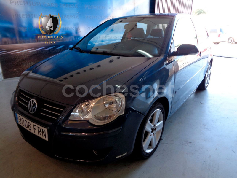 VOLKSWAGEN Polo 1.4 Advance