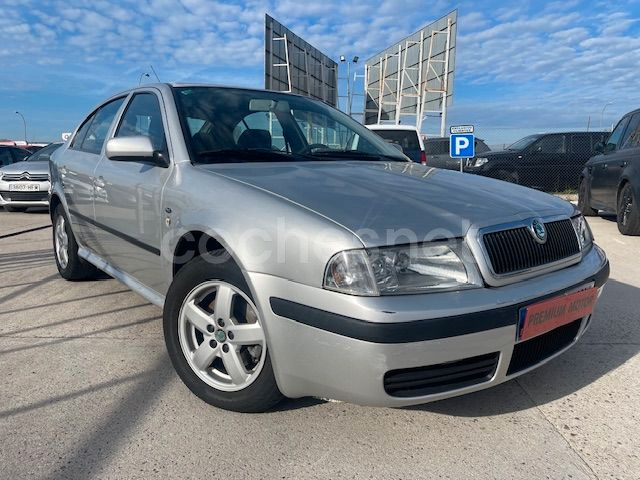 SKODA Octavia 1.9 TDi Collection 110 CV