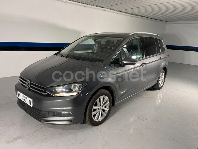 VOLKSWAGEN Touran Advance 1.6 TDI