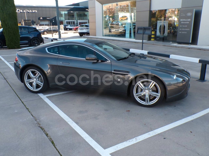 ASTON MARTIN Vantage Coupe Sportshift