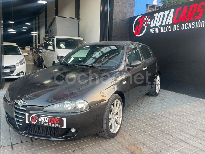 ALFA ROMEO 147 1.6 TS Collezione