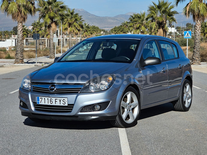 OPEL Astra 1.7 CDTi Sport