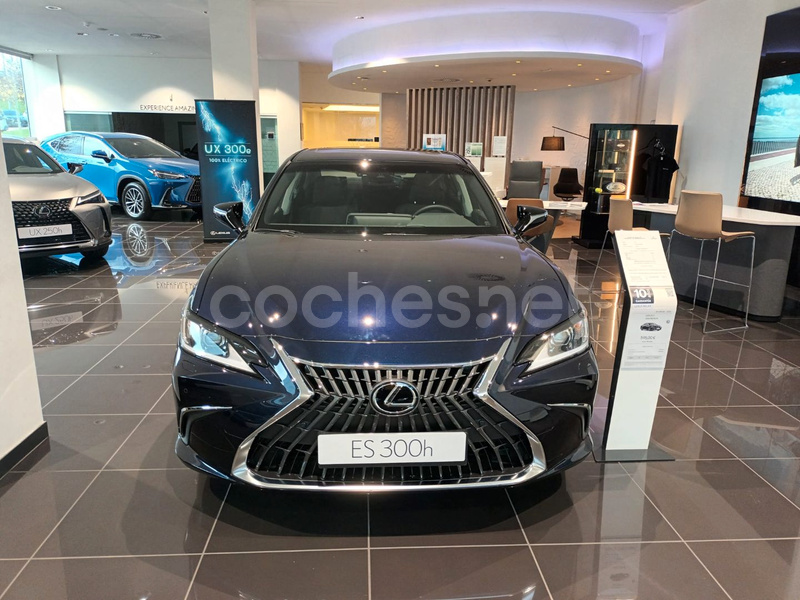 LEXUS ES 2.5 300h Premium