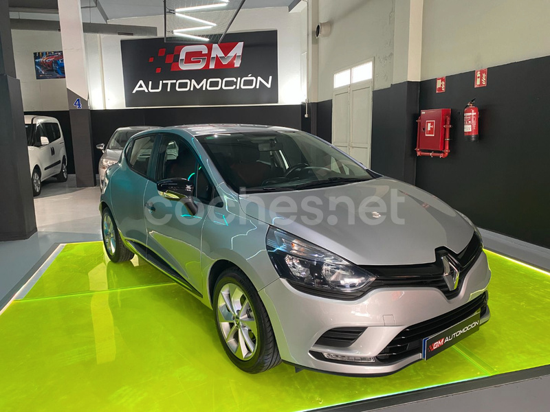 RENAULT Clio Business TCe 18