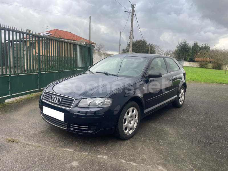 AUDI A3 2.0 TDI Attraction