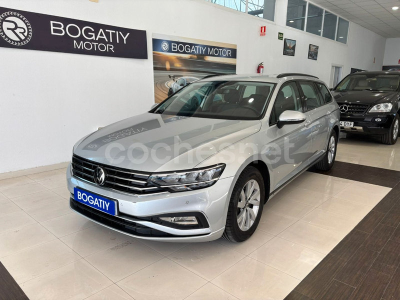 VOLKSWAGEN Passat Variant 2.0 TDI DSG