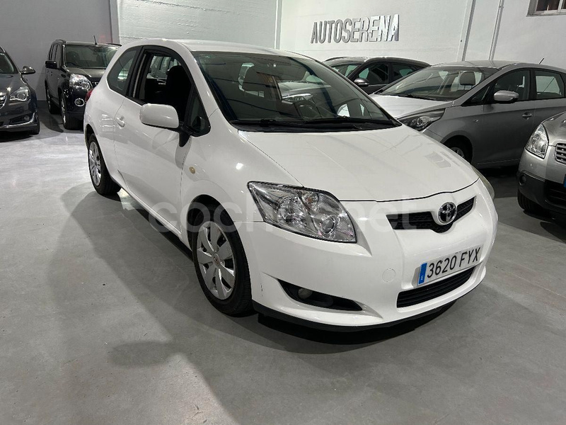 TOYOTA Auris 1.4 D4D Auris