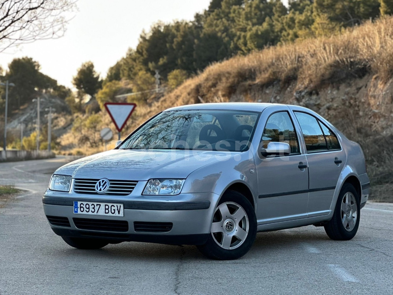 VOLKSWAGEN Bora 1.9 TDi Conceptline