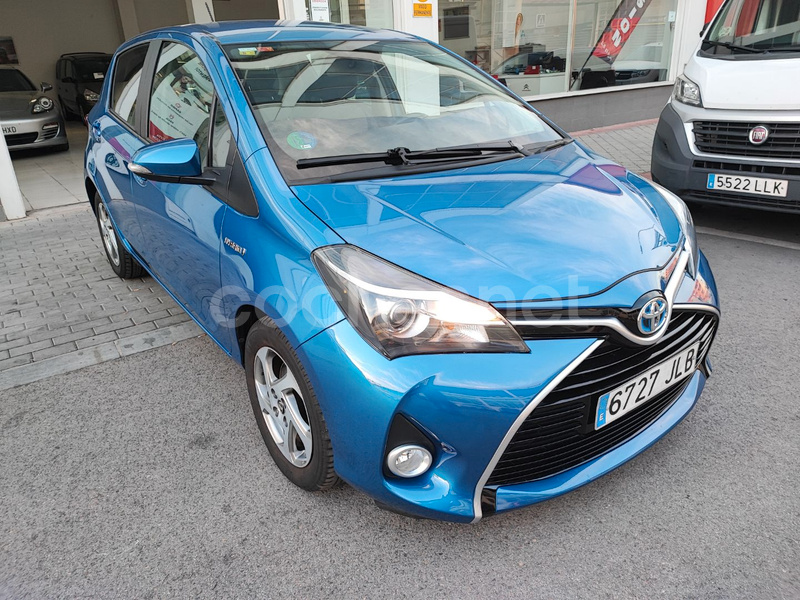 TOYOTA Yaris Hybrid Active