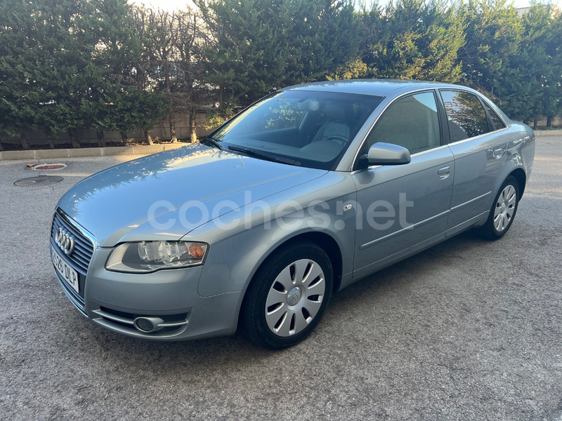 AUDI A4 2.0 TDI