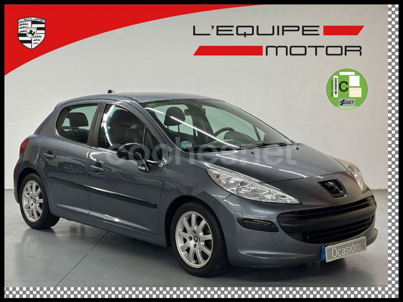 PEUGEOT 207 Confort 1.4 75