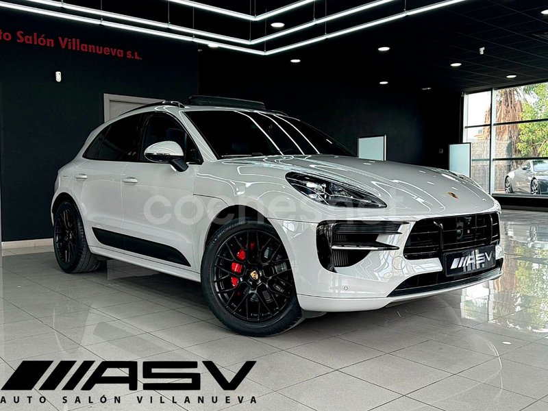 PORSCHE Macan GTS