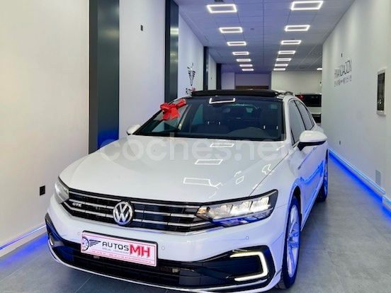 VOLKSWAGEN Passat GTE 1.4 TSI ePower DSG