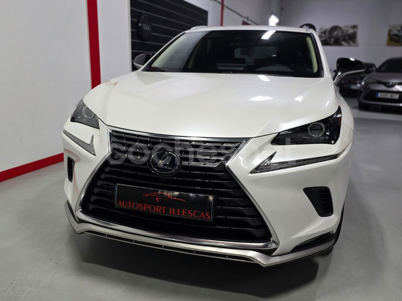 LEXUS NX 2.5 300h Premium 2WD