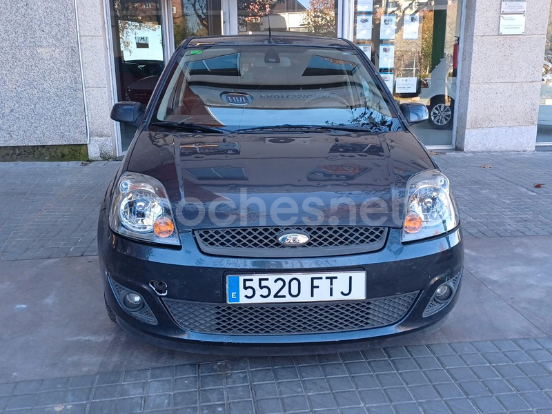 FORD Fiesta 1.4 Futura