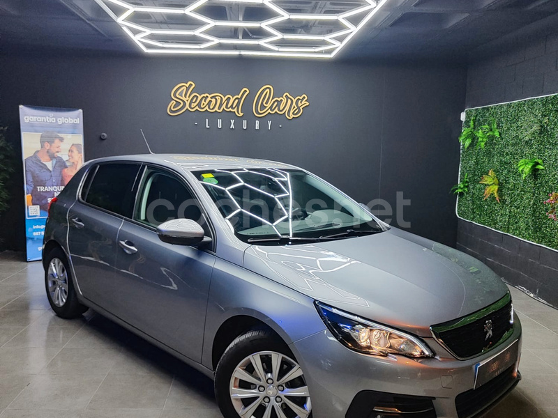 PEUGEOT 308 Style PureTech 110 SS 6 Vel. MAN