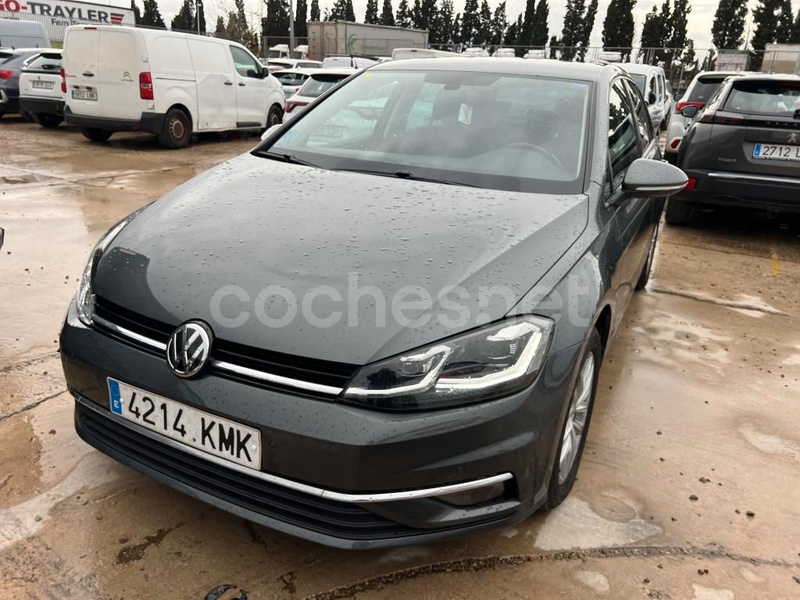 VOLKSWAGEN Golf Advance 1.6 TDI