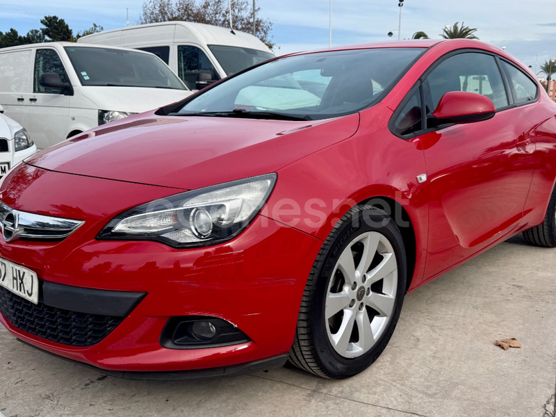 OPEL Astra 2.0 CDTi SS 165 CV Sportive GTC