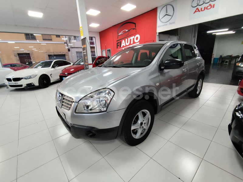 NISSAN QASHQAI 2.0 TEKNA 4X2